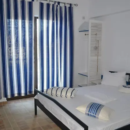 ゲストハウス Hacienda Del Mar 3*